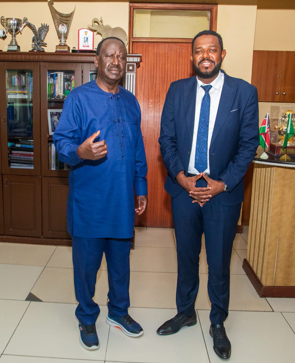 RailaOdinga's tweet photo. I had the pleasure to meet and discuss investment readiness and climate in the country with the  Permanent Secretary State Department of Investment Promotions Mr Abubakar Hassan Abubakar and Chairman Special Economic Zones. Thank you for stopping by. https://t.co/NLemN1NTB9