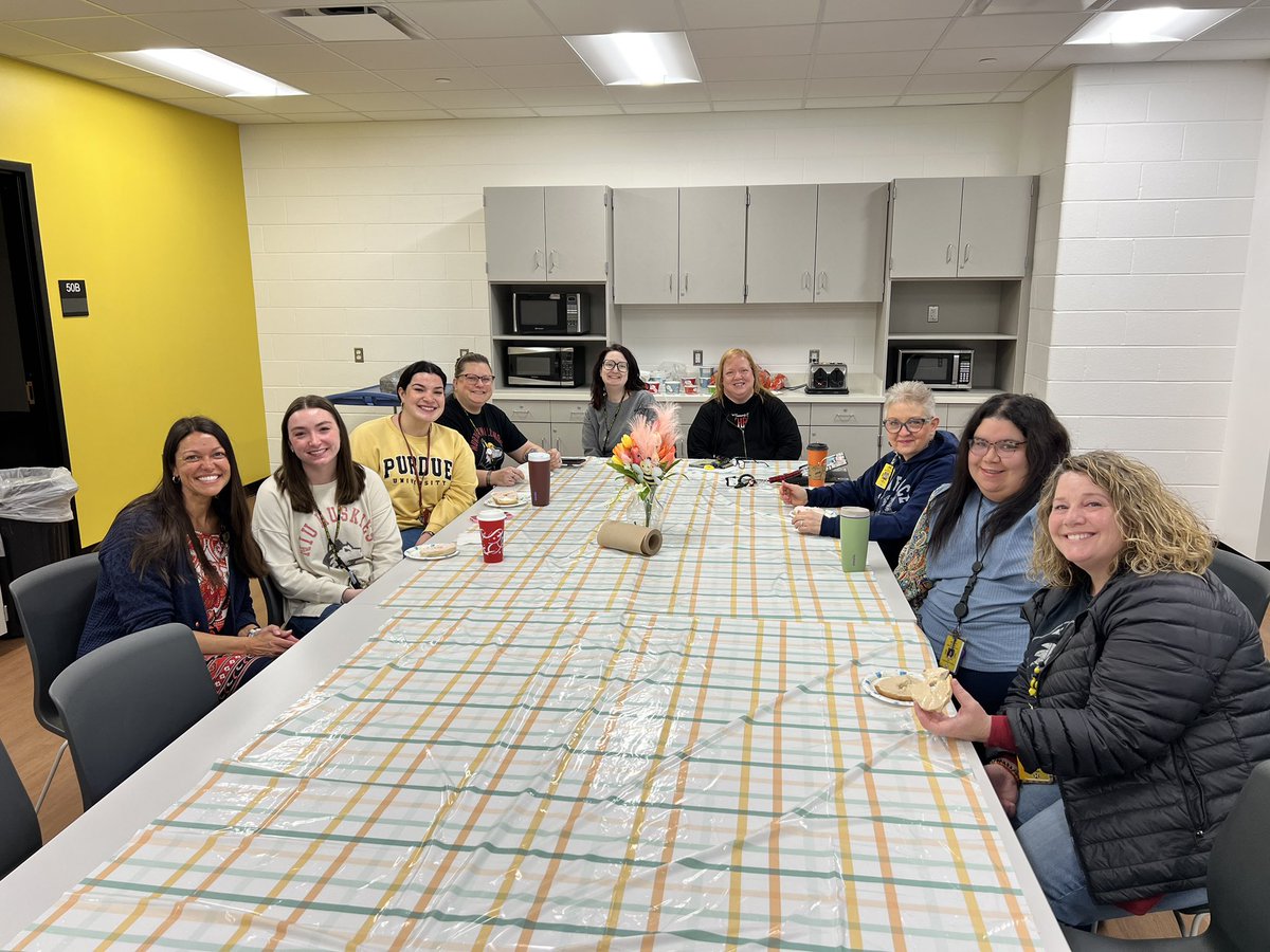 Best way to start the day! Thanks for the great convos this morning at Bagels with Becca #JeffersonJourney