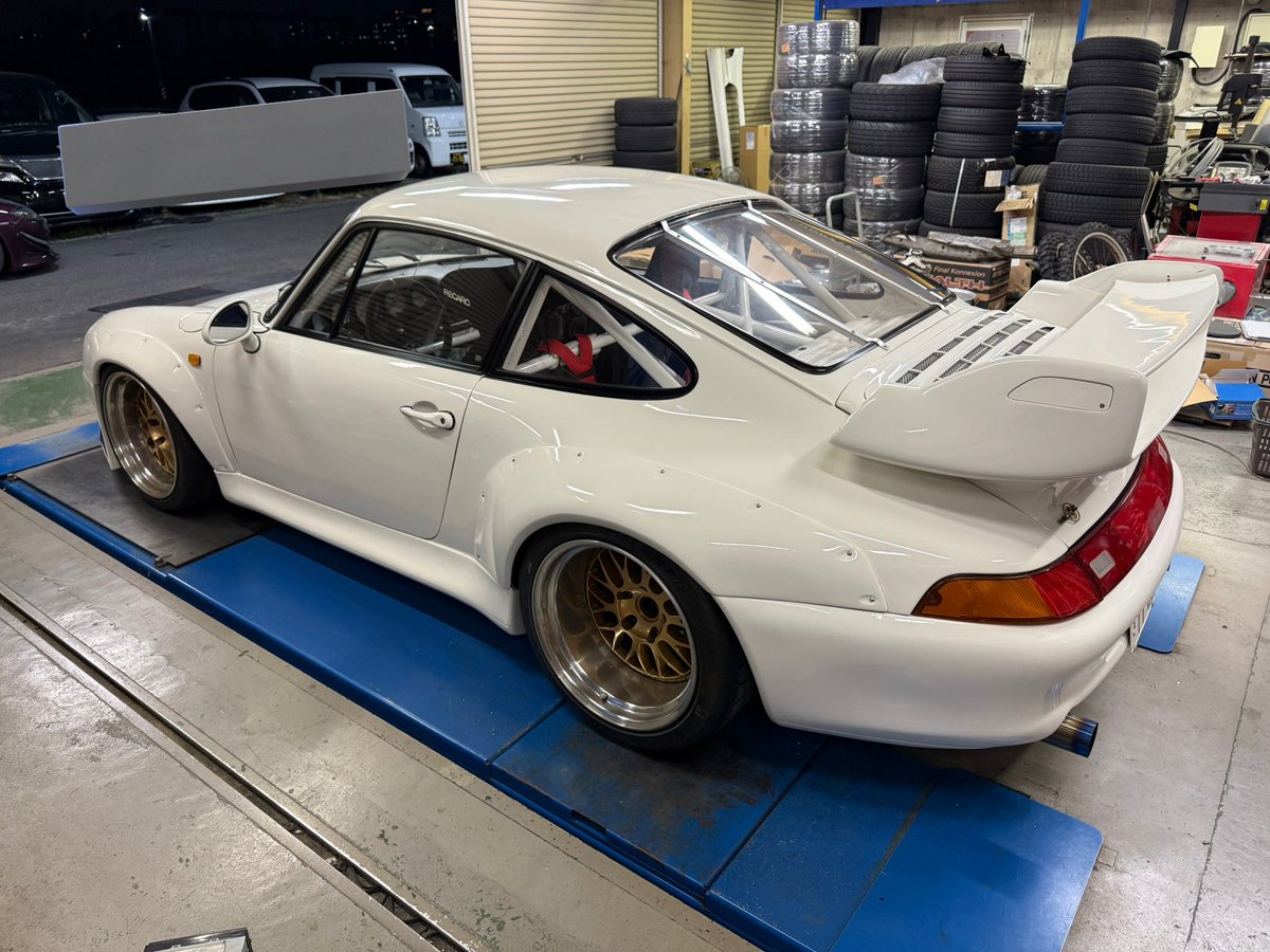 車高調と調整式フロントアッパーアーム装着！
ツラガバだけどなんか許せる

今回もカーベース008にはお世話になりました🙇‍♂️