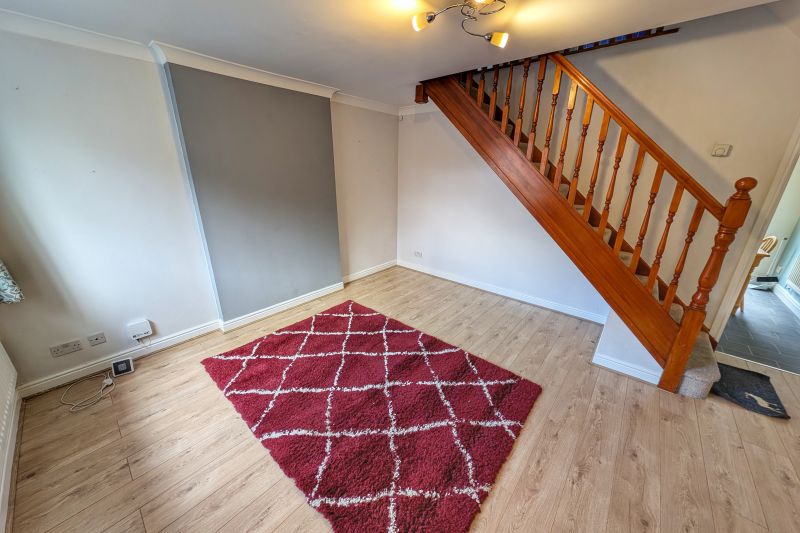 edwardmellor's tweet image. 🏠 For Sale 
📍 Chervil Close, Fallowfield, Greater Manchester
💷 £340,000 Asking Price

⭐ Key Features ⭐

- Kitchen/Diner
- Rear Garden
- En-Suite
- Garage
- Off Road Parking
- No Chain!

Full listing below 👇
okt.to/X7yD4M

#forsale #propertysale #Fallowfield