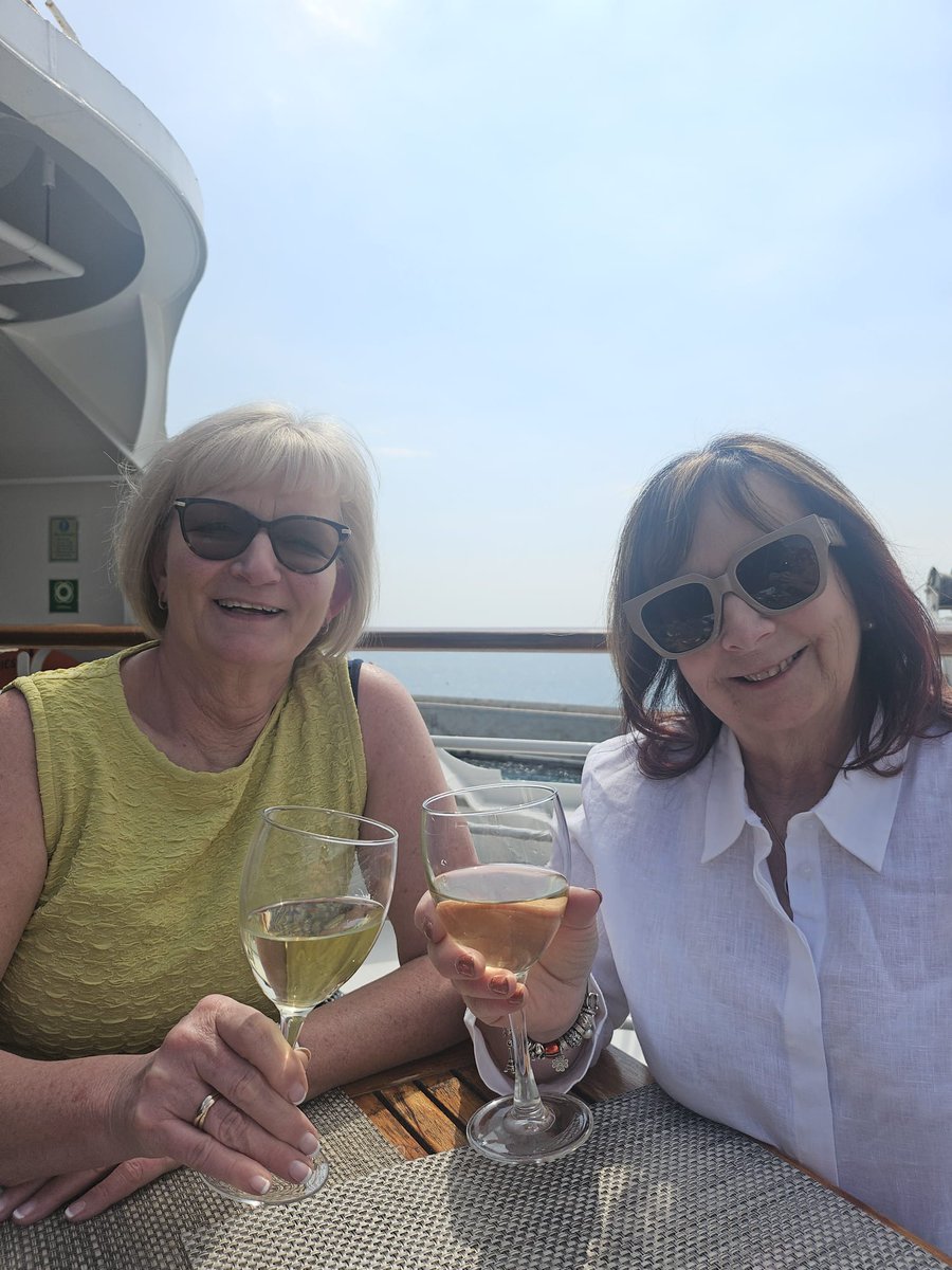 SixStarCruises's tweet photo. We've embarked Azamara Quest ready for an exciting few days sailing from Nice to Rome! 🚢
#AzamaraCruises #AzamaraQuest #LuxuryCruise #Cruising #Mediterranean #Travel https://t.co/rGsZm8rdVa