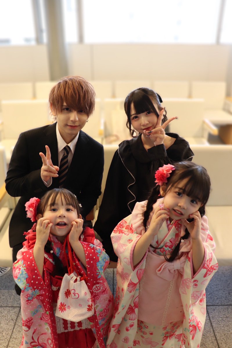 _maitandayo_'s tweet photo. 先日体調不良続きで延期になっていた
次女の七五三してきた💖

ぜーんぶセルフで大変だったけど
いい感じに出来てよかた(👍🏻ᴖ ·̫ ᴖ )👍🏻
激カワです(👍🏻ᴖ ·̫ ᴖ )👍🏻 https://t.co/jwujofvbFK
