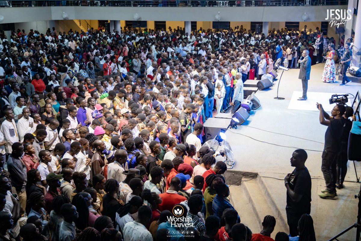 ElaineEsther1's tweet photo. God can truly be trusted, 397 lives were brought to the Kingdom of God at Jesus Night.

It was a glorious evening, and you can still watch the sermon on the Worship Harvest YouTube Channel.

Stay blessed.  
#JesusNight  
#WorshipHarvest https://t.co/ZES3oW7TEh