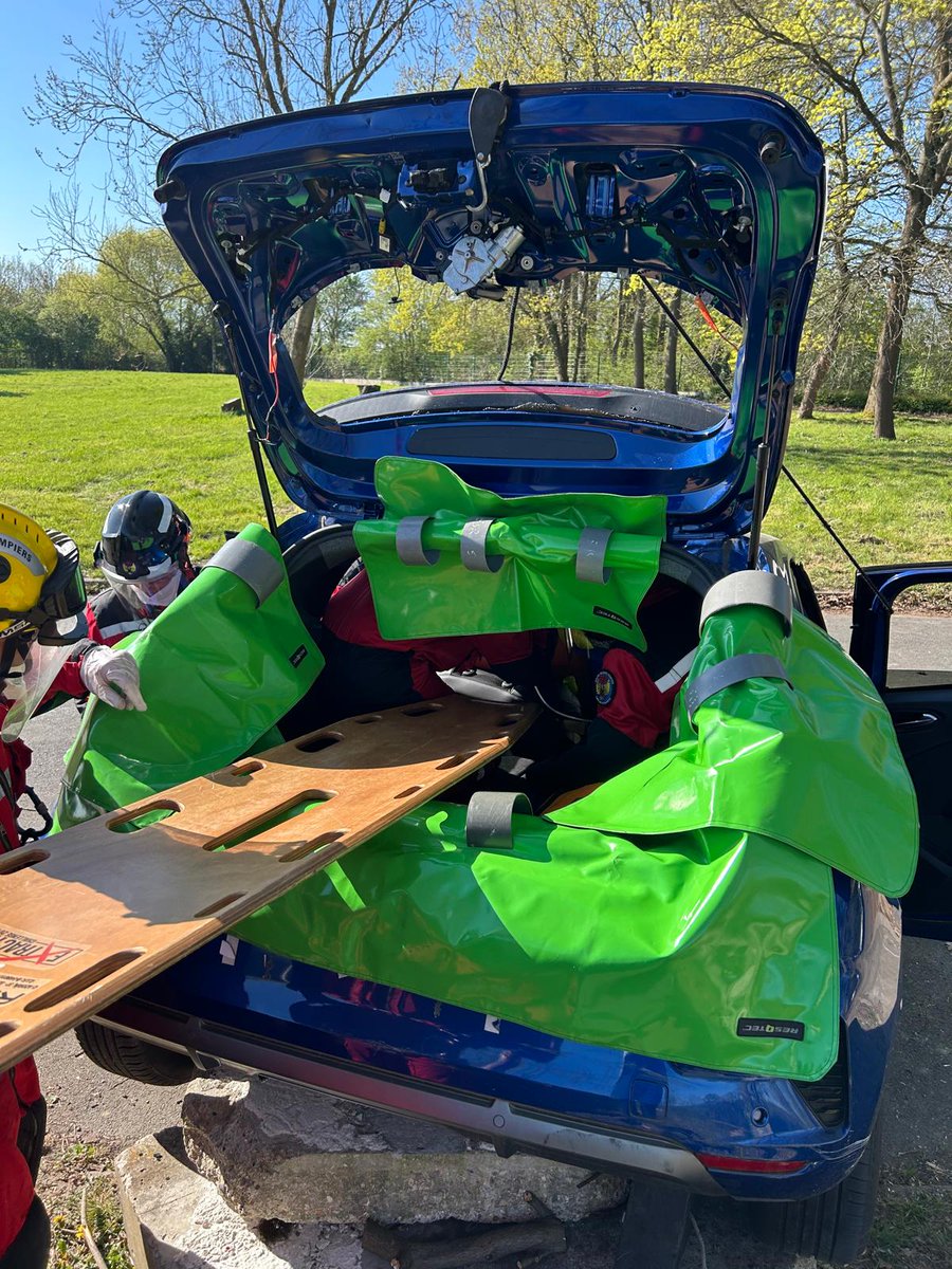 Préparation pour le #challengeSR/SUAP 
#Chateaurouxdu25au28juin
Prochain rv demain au #sdis91 pour un Entraînement zonal.