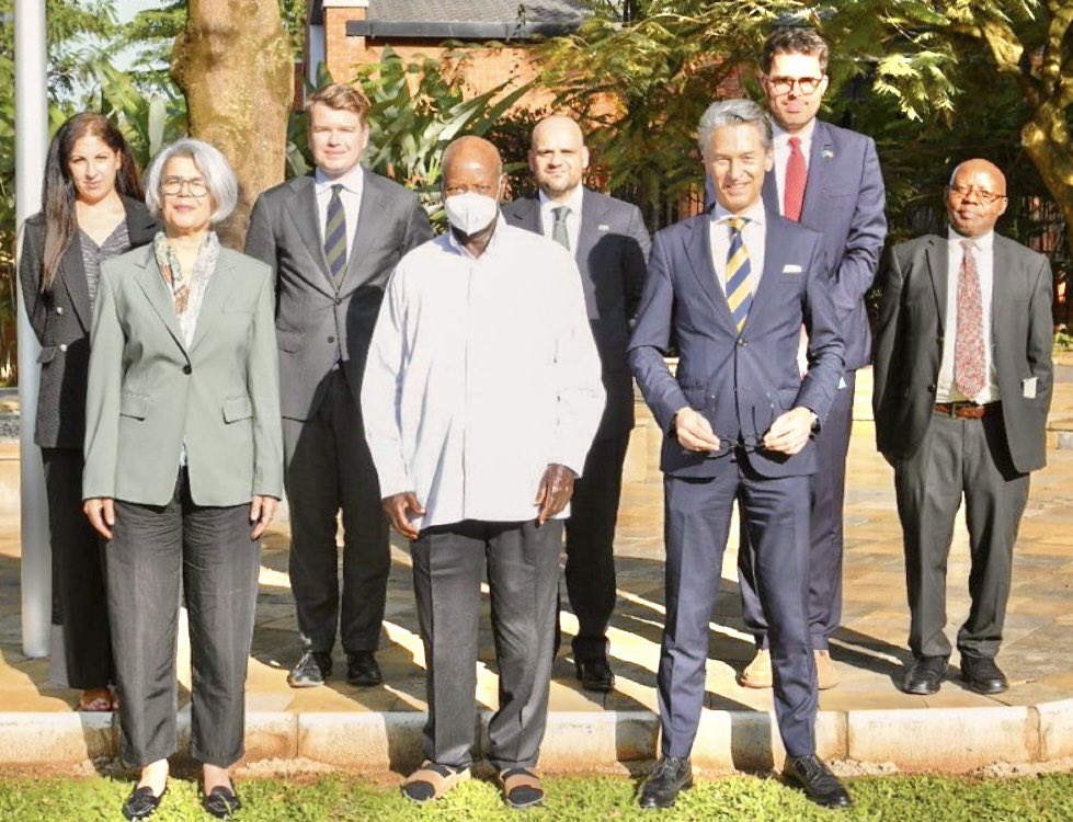 Jan Sadek (@jansadek) on Twitter photo It was an honour & a pleasure for the EU Special Representative for the Horn of Africa, Dr <a href="/EUSR_Weber/">Annette Weber</a>, and me & our teams to meet with H E President <a href="/KagutaMuseveni/">Yoweri K Museveni</a> at <a href="/StateHouseUg/">State House Uganda</a>, to discuss a number of issues related to security in the region & the situation in South Sudan. It was an honour & a pleasure for the EU Special Representative for the Horn of Africa, Dr <a href="/EUSR_Weber/">Annette Weber</a>, and me & our teams to meet with H E President <a href="/KagutaMuseveni/">Yoweri K Museveni</a> at <a href="/StateHouseUg/">State House Uganda</a>, to discuss a number of issues related to security in the region & the situation in South Sudan.