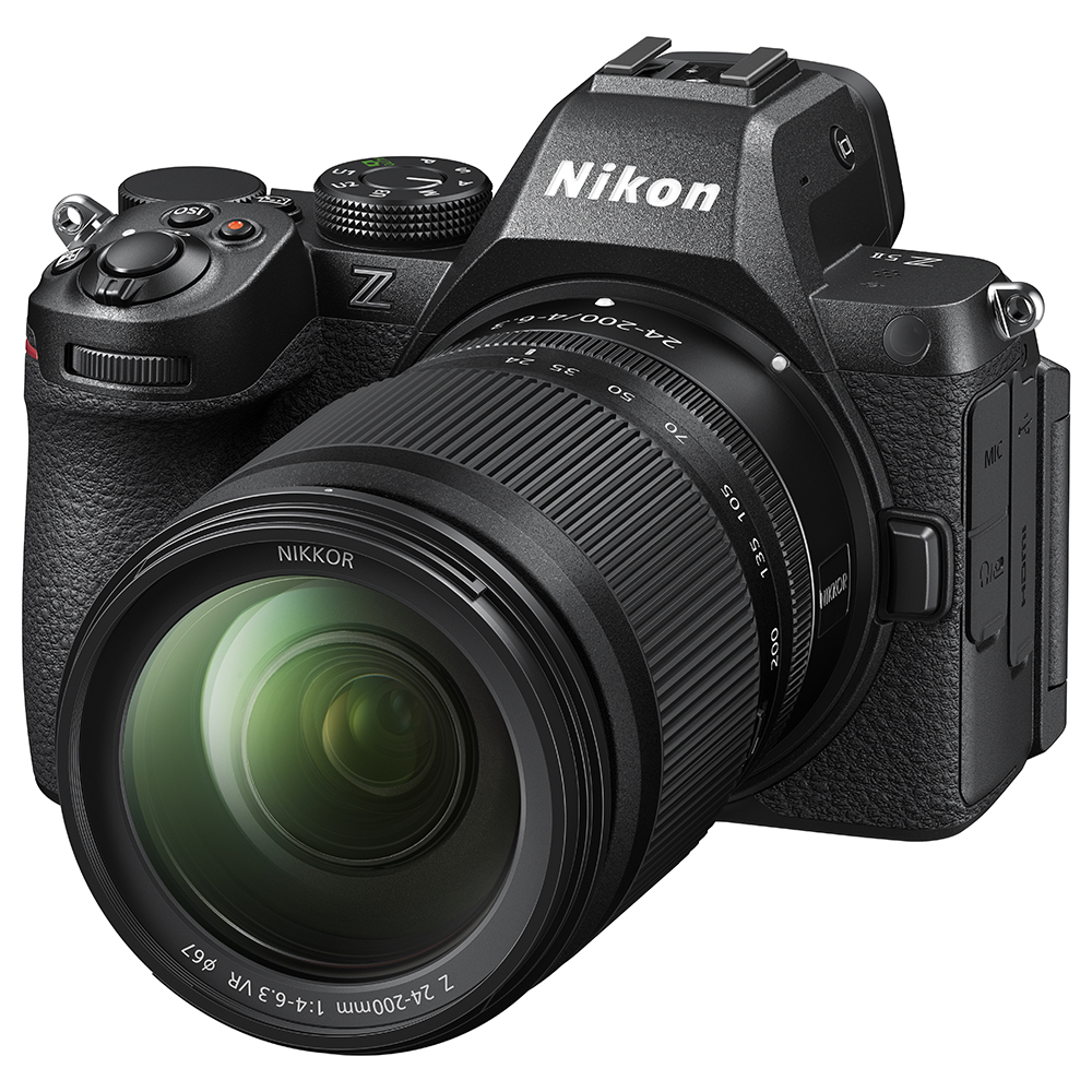 新製品】ニコン Z5II ご予約受付中✨ 被写体をシャープに捉え色味を