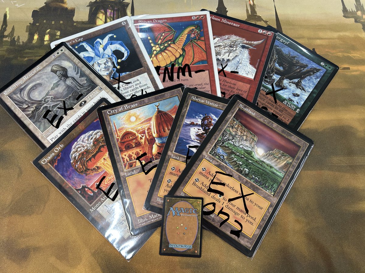 CardshopSerra's tweet photo. 【入荷情報】
Oversizedcardが9種類も入荷しました!
おすすめは《シヴ山のドラゴン》NM- 6,282円!
強くてかっこいい《シヴ山のドラゴン》、パワーもカードサイズも大きい方が良いですよね!🔥🐉
コレクションに1枚如何でしょうか?✨
https://t.co/iaG44yCDKy
#MtG #Cardshop_Serra #OversizedCard https://t.co/pSgPuFqMqN