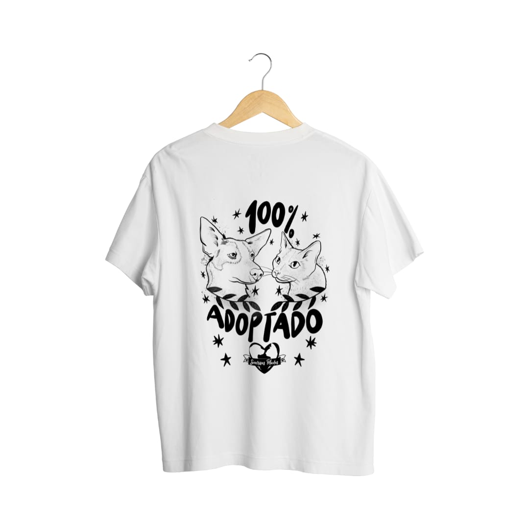 Desde que nació <a href="/PeludasSonrisas/">Sonrisas Peludas</a> , <a href="/Saragraph/">Sara</a> nos ha ido acompañando en cada paso que hemos dado: diseño de logos, merchandising. Una pasada. Nos ha preparado con mucho mimo este merchandising para seguir ayudando a los michis... menuda maravilla de artistaza está hecha.❤️