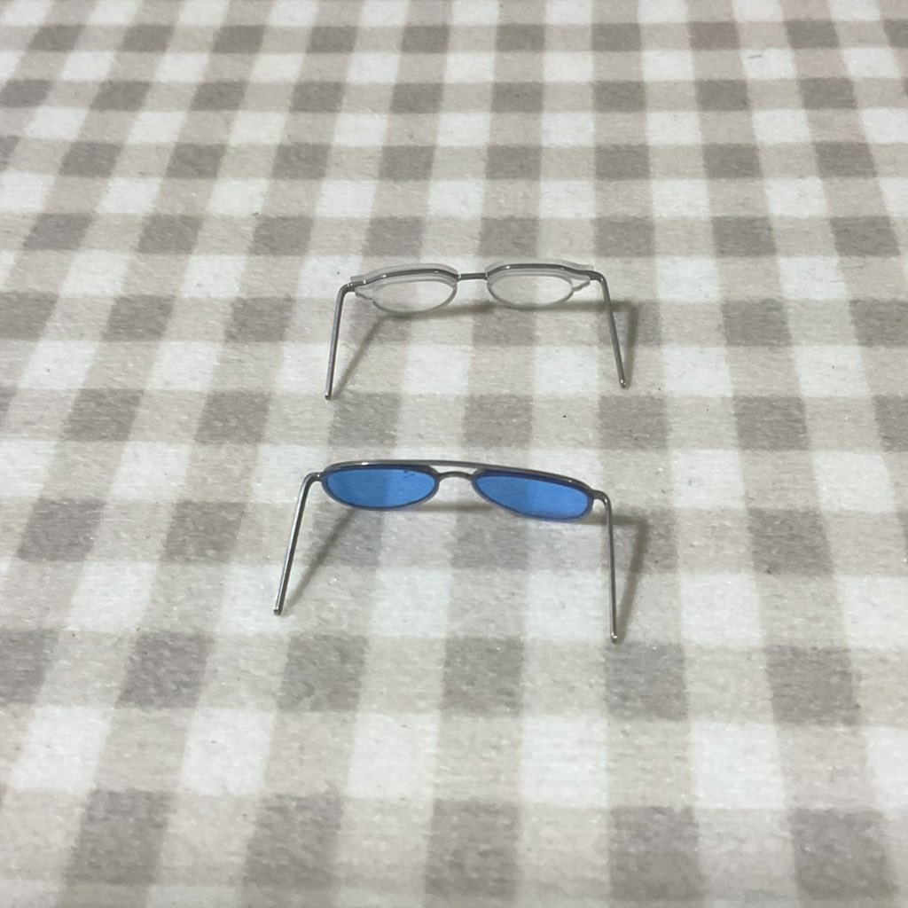 Lalallets's tweet photo. @/lnaglas glasses!
🍡 Blue aviators - ₱450
🍡 Transparents Glasses - ₱459 https://t.co/CLzJWOjSpN