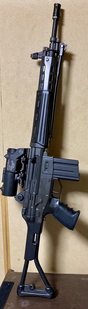 hunter096873571's tweet photo. さて本日ではなく昨日ですが、昨年末より密かに軍拡していたアレコレが、バッチリ仕上がりましたので、試験射撃を行いました。いずれも問題なく充実した1日になりました。 #サバゲーマーさんと繋がりたい #89式 #MP5 #UMP45 #AS03 https://t.co/em2wlbKGtO