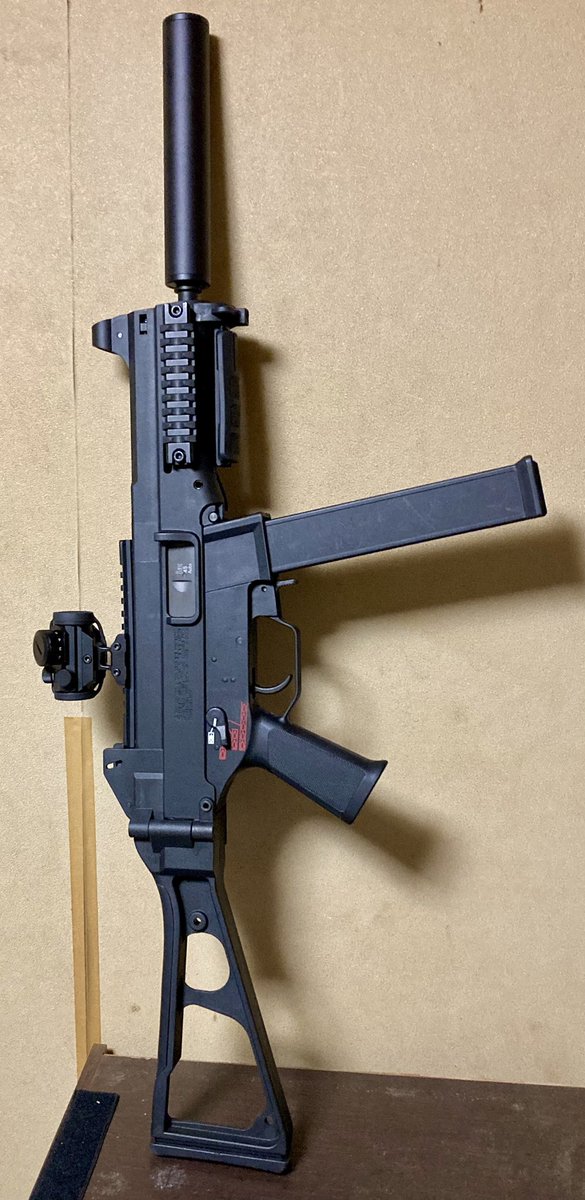 hunter096873571's tweet photo. さて本日ではなく昨日ですが、昨年末より密かに軍拡していたアレコレが、バッチリ仕上がりましたので、試験射撃を行いました。いずれも問題なく充実した1日になりました。 #サバゲーマーさんと繋がりたい #89式 #MP5 #UMP45 #AS03 https://t.co/em2wlbKGtO