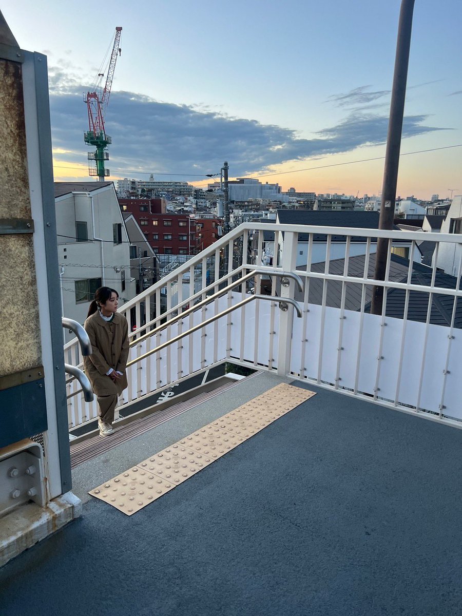 mone_tohoent's tweet photo. 4/11(金)より映画『#夜明けのすべて』御礼復活上映スタート🎥チケット発売中です。
多くの方にスクリーンでご覧いただけることがとてもとても嬉しいです。
三宅組、本当に素敵な現場でした🐓

https://t.co/af7bw79yfJ 

↑上映劇場は上記より🍿 https://t.co/P5bG3m9uTt