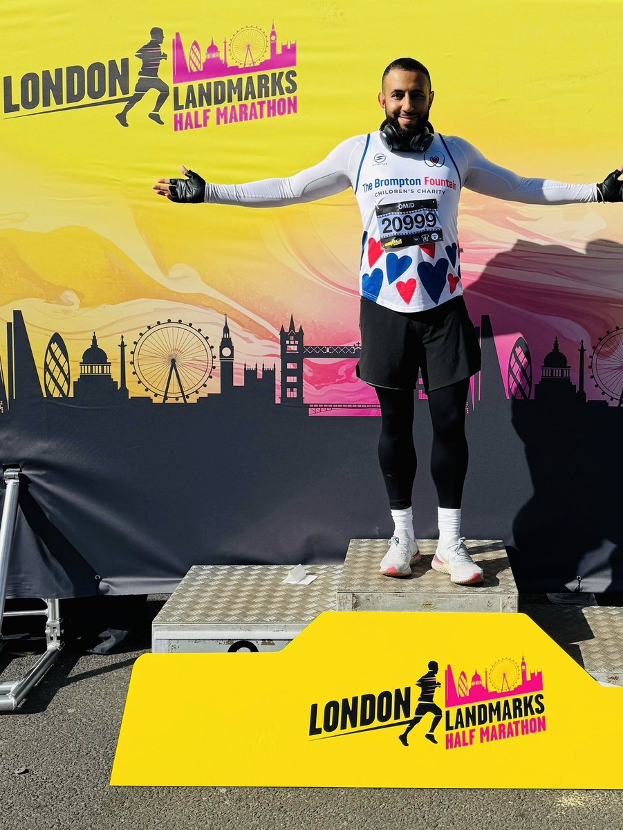 BromptonSupport's tweet photo. Congratulations to Omid Nivi - Head of Patient Safety, Quality and Clinical Governance @RBandH who completed the London Landmarks Half Marathon in aid of our charity. He raised £520 to help us support patient care. Thank you for your fantastic fundraising. ❤️💙 @LLHalf @tommys https://t.co/PvjQt8SLpn