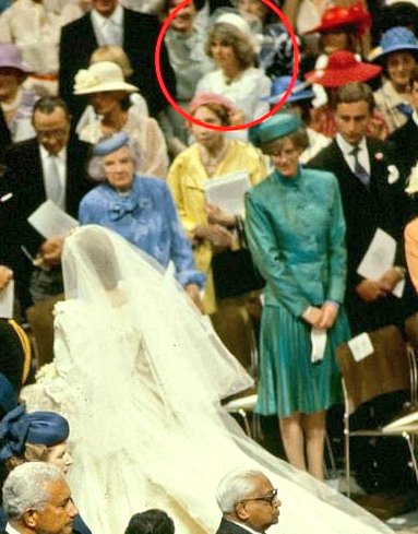 EAPoeEstNe19jan's tweet photo. @Rimmesfk
Two #UnrepentantAdulterers celebrate 20 years of marriage. They destroyed the mental health of a 19-year-old #DianaSpencer. The #2heaux, Tampon & the Rottweiler in heat destroyed two marriages. #LivingInSin #ChurchOfEngland
https://t.co/ginaCmZOoe https://t.co/p4qrhLo7Ws
