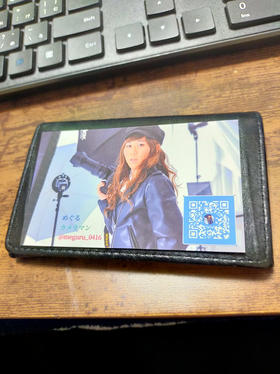meguru_0416's tweet photo. こないだ撮影で、久しぶりに名刺もらったので、久しぶりに作りました!
ちょっとミスった(T_T) https://t.co/uUKpe4kbia