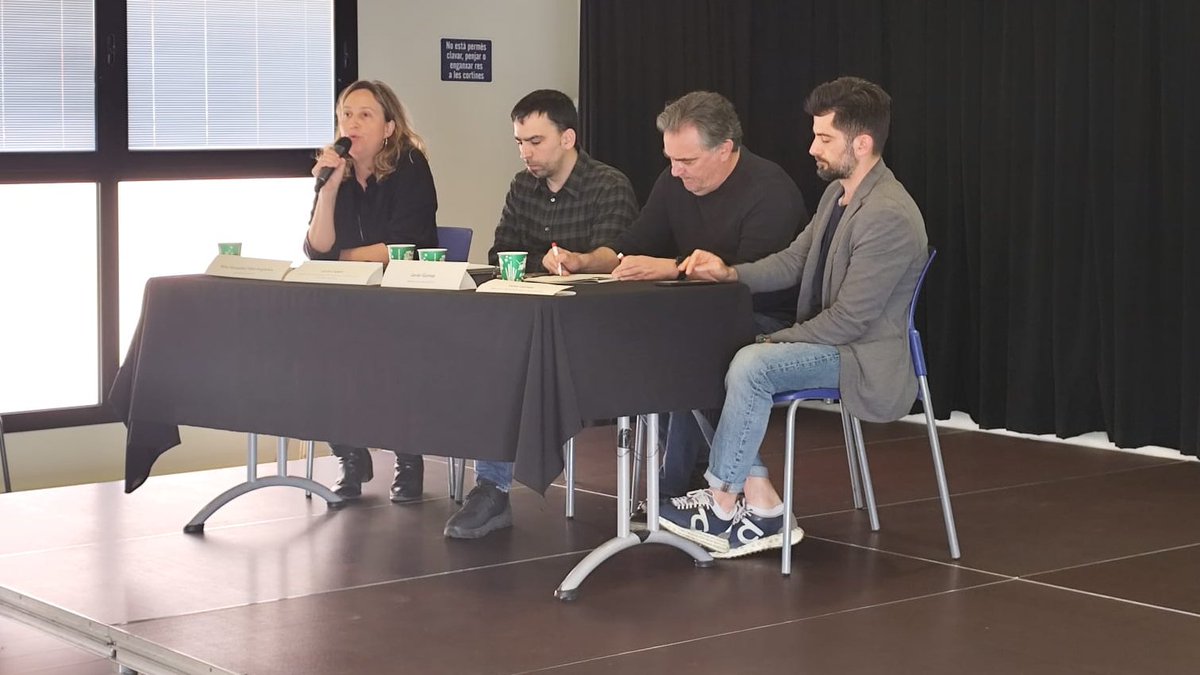 Federació de Cooperatives de Treball de Catalunya (@coopstreball) on Twitter photo Reptes del finançament ètic en el tercer sector social🗨️💬
📌Víctor Galmés, tresorer <a href="/Taula3sector/">Taula Tercer Sector</a> i director de <a href="/_dincat/">Dincat</a>
📌Jordi Capell de <a href="/mesEduCoop/">+Educació Cooperativa</a> i de la Comissió de gestió de <a href="/SocialCoopCat/">SocialCoop</a>
i participant de <a href="/LaConfederacio/">La Confederació Tercer Sector Social</a>
📌Javier Gómez, membre de la Junta de Reptes del finançament ètic en el tercer sector social🗨️💬
📌Víctor Galmés, tresorer <a href="/Taula3sector/">Taula Tercer Sector</a> i director de <a href="/_dincat/">Dincat</a>
📌Jordi Capell de <a href="/mesEduCoop/">+Educació Cooperativa</a> i de la Comissió de gestió de <a href="/SocialCoopCat/">SocialCoop</a>
i participant de <a href="/LaConfederacio/">La Confederació Tercer Sector Social</a>
📌Javier Gómez, membre de la Junta de