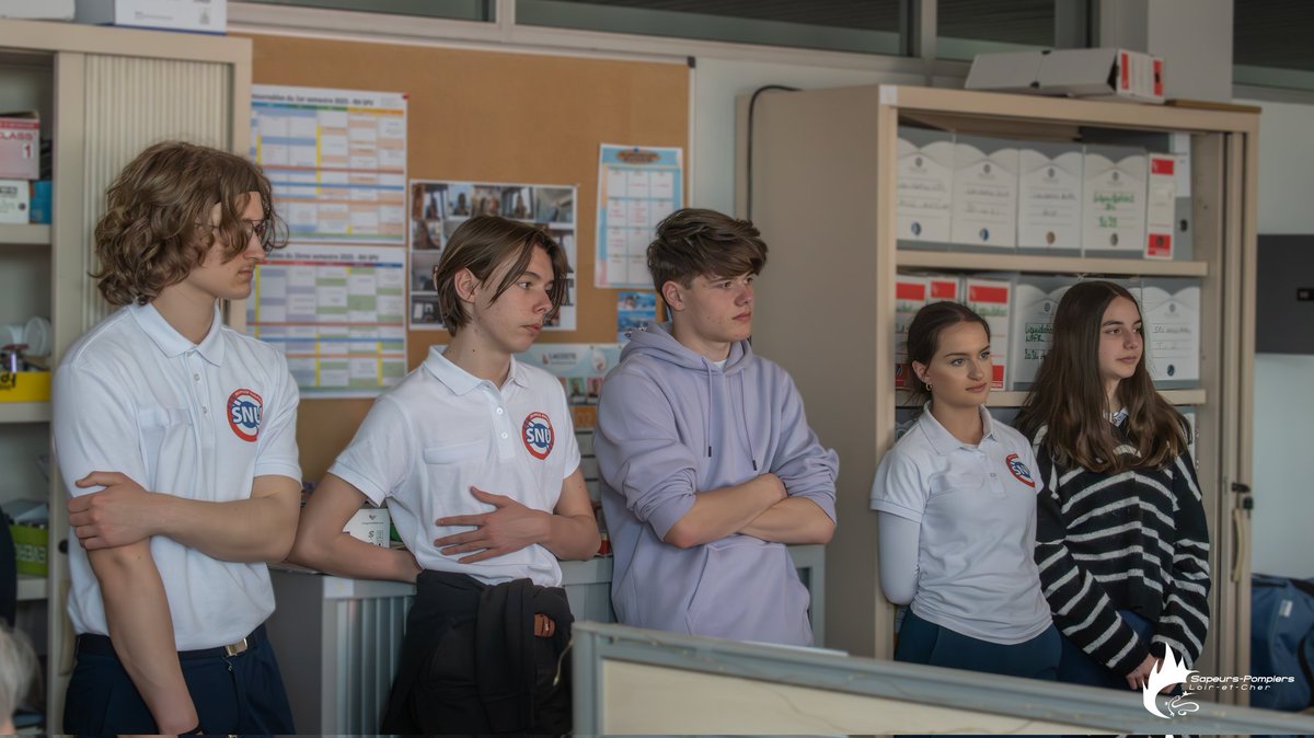 SDIS41's tweet image. 8 jeunes de #LoirEtCher effectuent une mission d'intérêt général au #SDIS41, seconde phase du Service National Universel #SNU, durant les deux semaines de vacances scolaires d’avril.