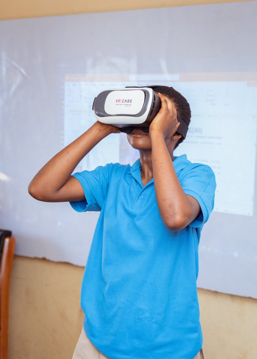 Continuing our celebration of impact, here’s a glimpse into the incredible moments from our Future STEM LEADERS INITIATIVE Program with underprivileged adolescent girls in the Gbawe Gonse Community.  

#CTNTech #Womeninengineering #STEM  #Unicef #Robotics