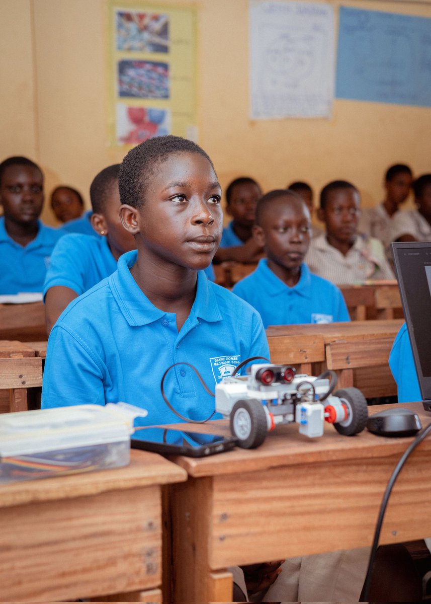 ctntech's tweet photo. Continuing our celebration of impact, here’s a glimpse into the incredible moments from our Future STEM LEADERS INITIATIVE Program with underprivileged adolescent girls in the Gbawe Gonse Community.  

#CTNTech #Womeninengineering #STEM  #Unicef #Robotics https://t.co/4rQo888QMH