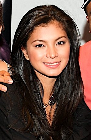 WH31gh7s's tweet photo. Angel Locsin
Actress &amp; Philanthropist
Beyond the spotlight, Angel Locsin is known for her humanitarian work—helping disaster victims, frontline workers, and the underprivileged. #WomensMonth #CompassionInAction https://t.co/x4lEUnPnmR