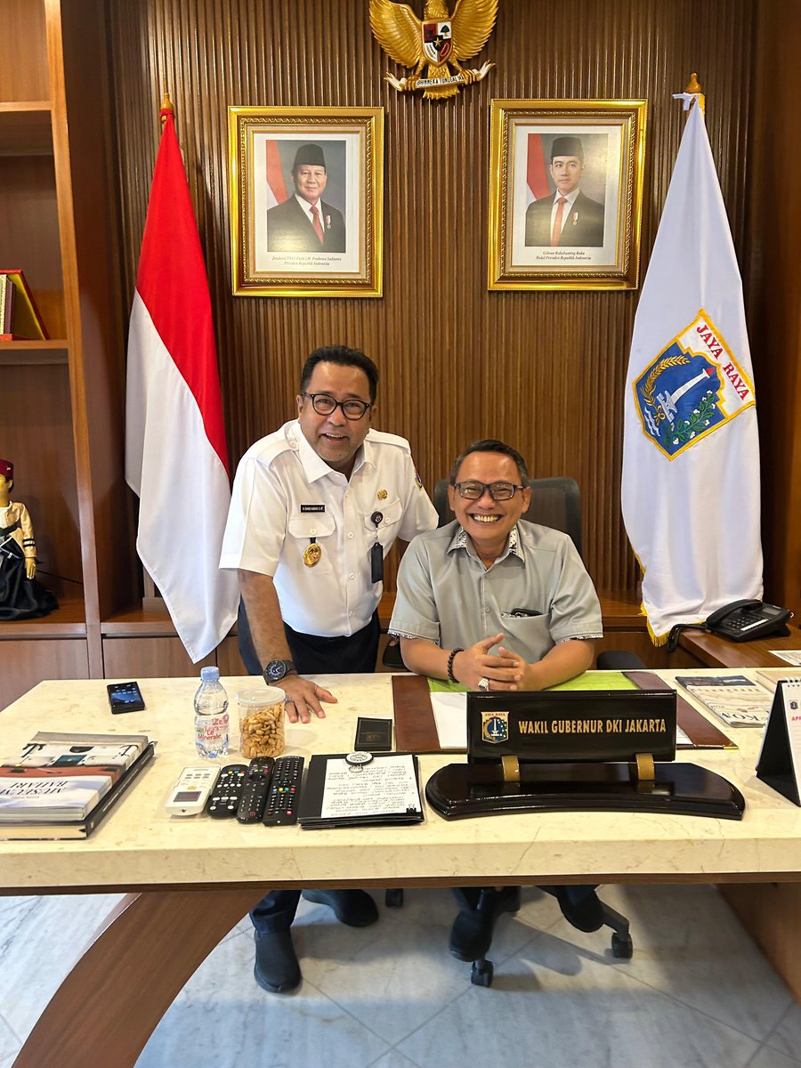 elhakimGL's tweet photo. Senyum itu ibadah… https://t.co/KO4j3hlVx6