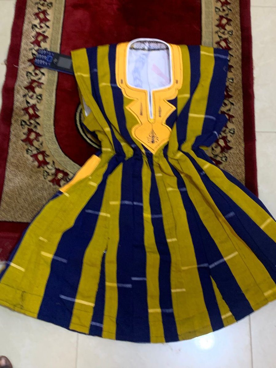 SmockLord's tweet photo. Your Smock Lord is here to serve you with authentic smocks made from the Northern Region.
Male Smock - 450 to 500
Female Smock - 350
Kids Smock- 200 to 350
#smock #fugu #northernregion #tamale #madeinghana #ghana https://t.co/y9FQkig9FX