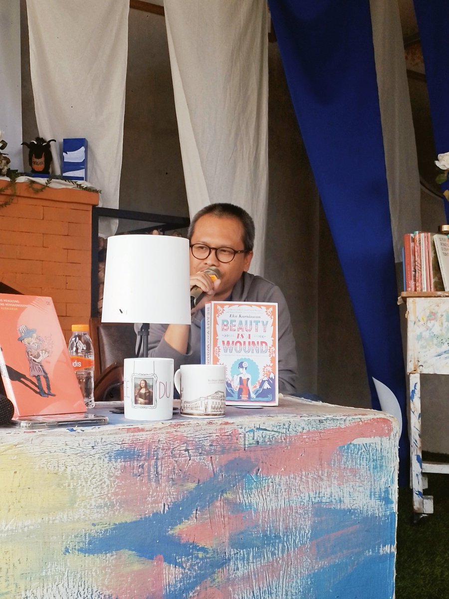l4rasta's tweet photo. @rumahliterasii Kecewa berat sih kalo betul gelapin dana 🥹😔 Yuks ke Parmadenda aja, tempatnya jg jelas dan sangat nyaman 🌞 https://t.co/U62wrNWsC1