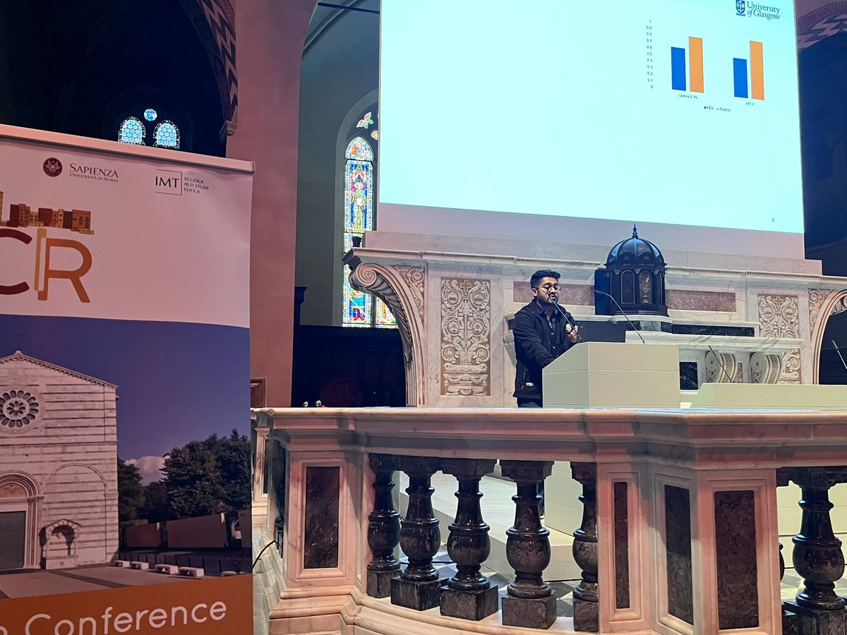 Best Paper Award at #ECIR2025 ‘One size doesn’t fit all: Predicting the Number of Examples for In-Context Learning’ . Here Manish Chandra presenting the paper
