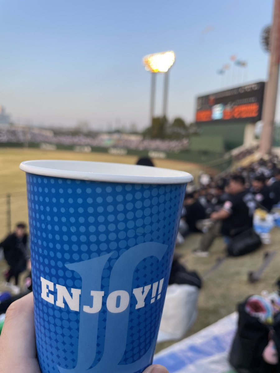 hayabusako04's tweet photo. 初の県営大宮参戦
#千葉ロッテマリーンズ https://t.co/USfihryAPb