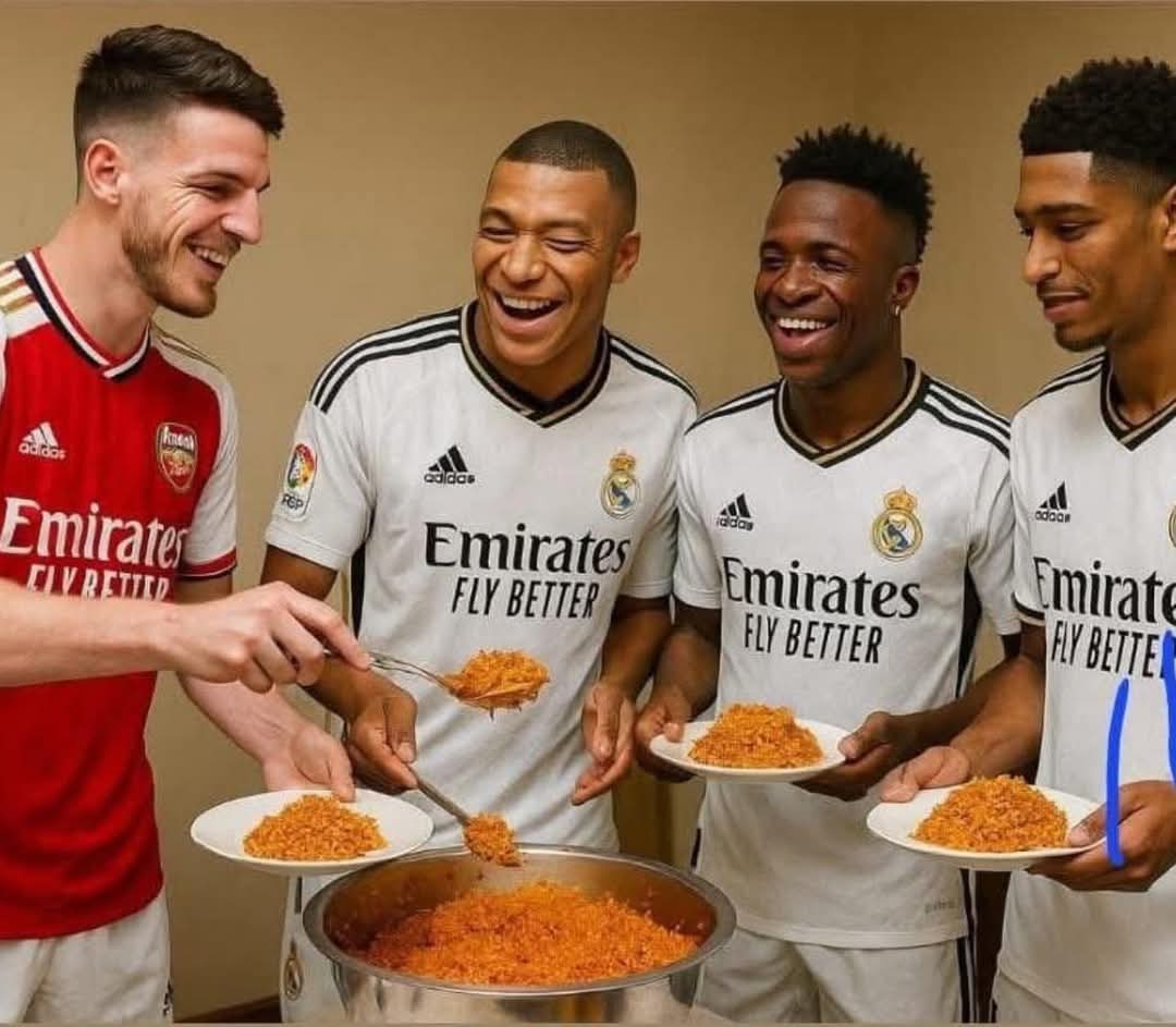 Mashmo73's tweet photo. RICE 🍚 RICE 🍚 BABY 👍👌😂😂😂🔴⚪️⚽️#Arsenal #COYG #ChampionsLeague https://t.co/sjx9FByDDG