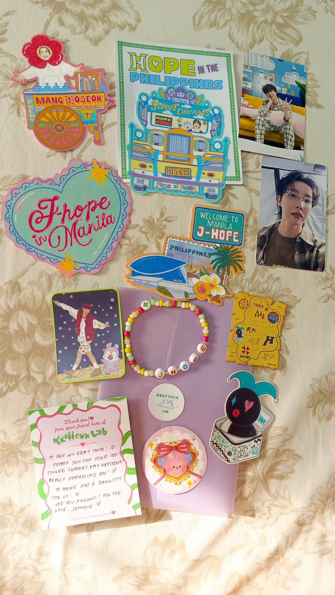 imreginabeatriz's tweet photo. Look at these Manila-themed Hobi stickers!! 😍 They are all so pretty and cute!! 

Thank you so much @kkotteunlab 🥰 https://t.co/dRyhRDHHSc