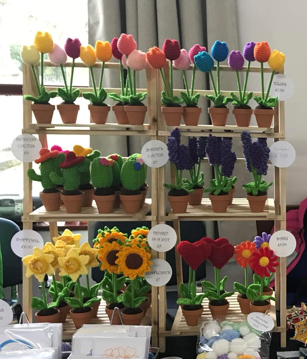 FarsleyMarket's tweet photo. Our profile for April depicts #TrinityCrafts table. A regular at Farsley and Pudsey monthly markets who works in #papercraft #needlecraft and #crochet
In spring/summer her easy-care crochet flower choices increase so that there's something to suit everyone's indoor garden! https://t.co/L2hfsASDws