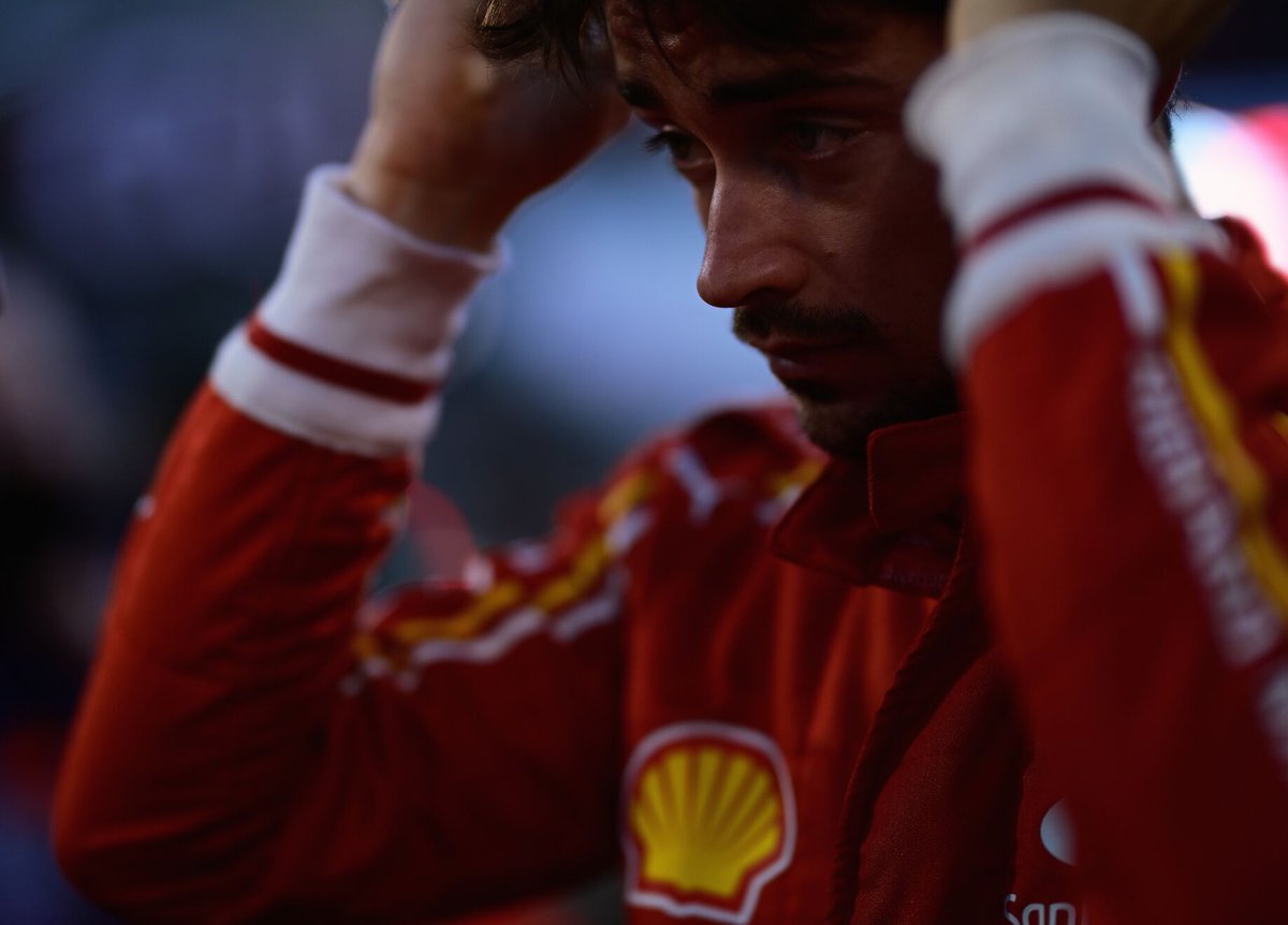 F1's tweet photo. The night race aesthetic ✨

#F1 https://t.co/TJF8qpEnfa