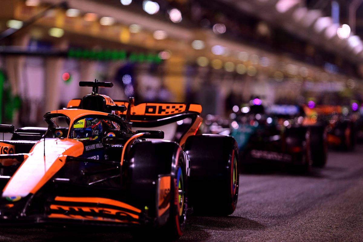 F1's tweet photo. The night race aesthetic ✨

#F1 https://t.co/TJF8qpEnfa