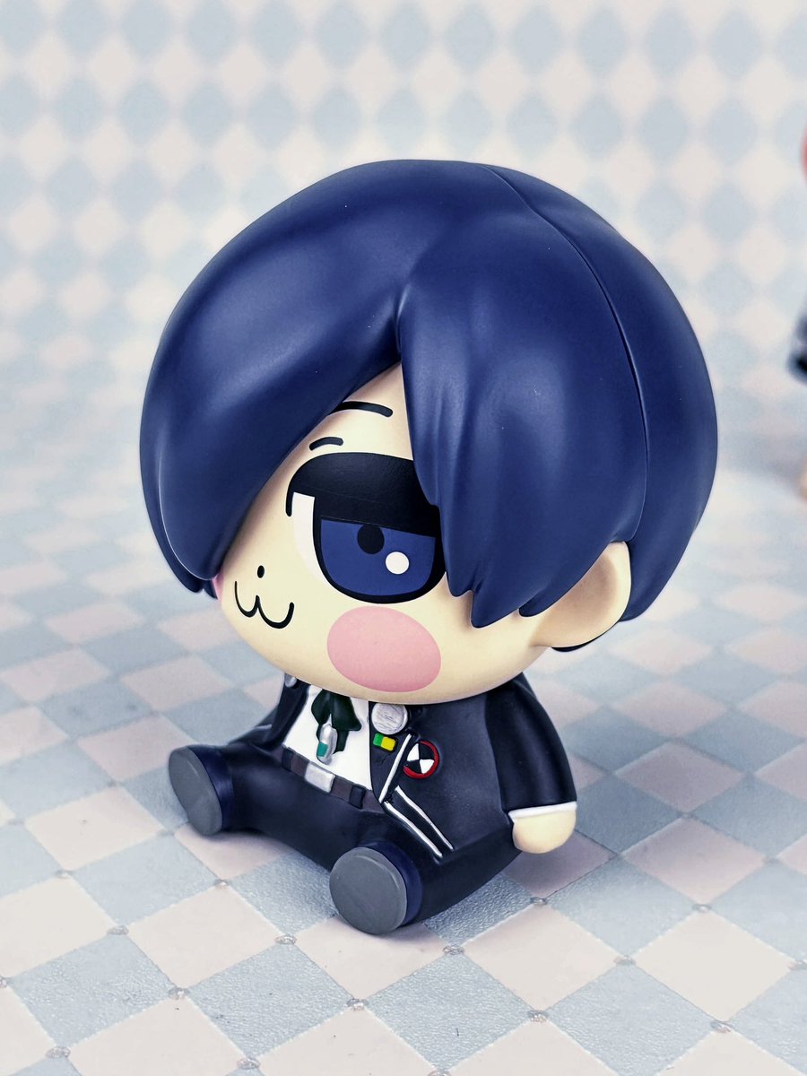 amicoamiami's tweet image. 本日は #empty さまの
『ペルソナ 3 リロード』より主人公さんをご紹介💁
大川ぶくぶ先生(@bkub_comic)の
イラストを立体化❕❕
ぽてっとしたフォルムがかわいすぎマス🧸

amiami.jp/top/detail/det…

#P3R #ペルソナ #あみこカメラマン