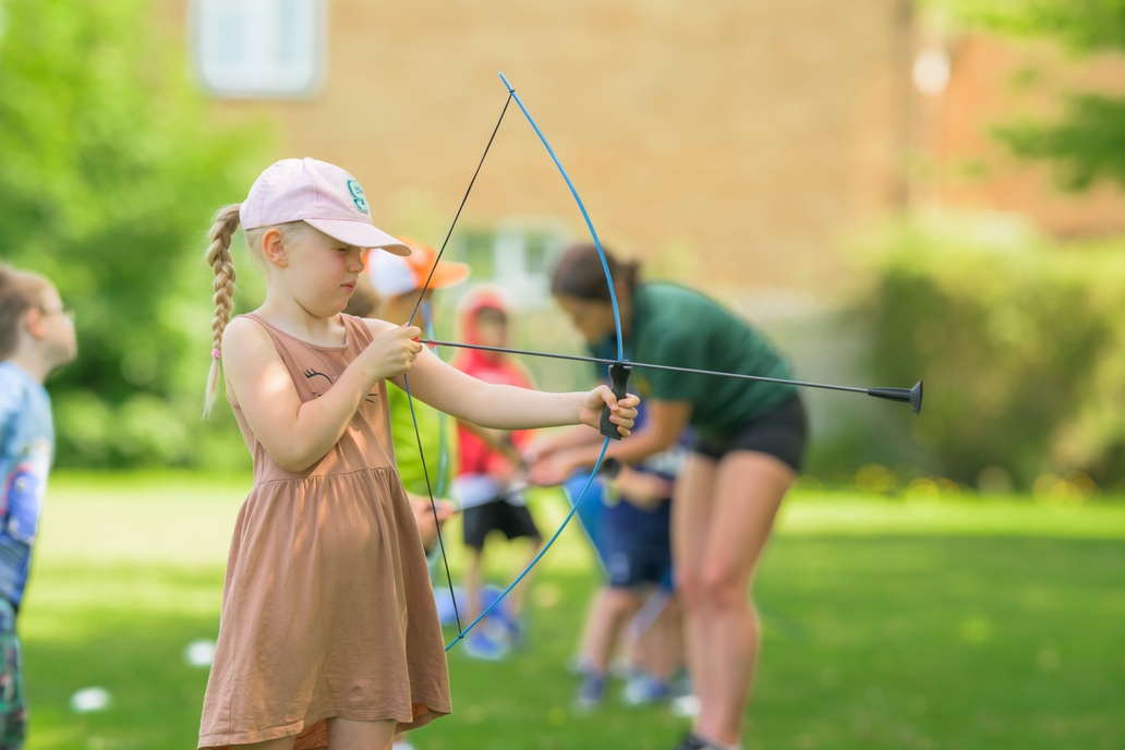 Looking for activities for your kids over the Easter break? HAF may be your answer! 🌟 

HAF = FREE Holiday Activities and Food programme! 

Find out if your kids are eligible via the link in the comments⬇️