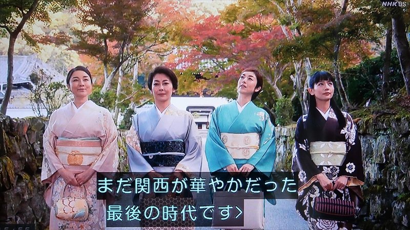 『平成細雪』映像は歴代映画『細雪』へのオマージュ 
「阪急の線路に並行した山側の路を、余所行きの衣裳を着飾って連れ立って歩いて行く姿は、さすがに人の目を惹かずにはいなかったので、あのあたりの町家の人々は、皆よくこの三人の顔を...
seitar0.exblog.jp/243694528/