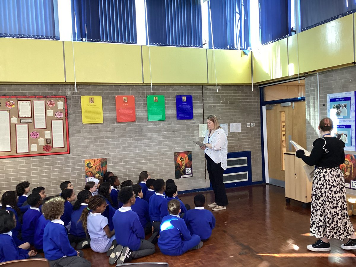 y4_stannes's tweet photo. A beautiful reflective morning listening and learning all about the Stations of the Cross 🙏 https://t.co/aZdIoN5O6e