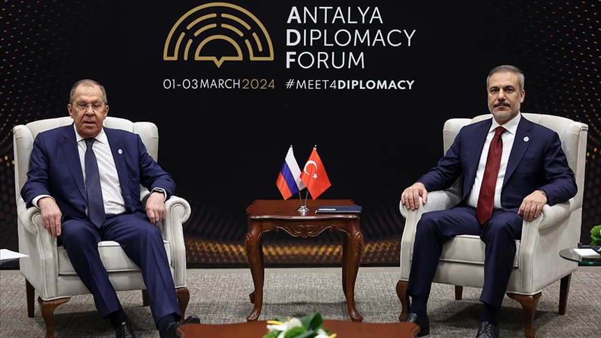 Rusya Dışişleri Bakanı Lavrov, Antalya Diplomasi Forumu'na katılacak

Rus Dışişleri Sözcüsü Zaharova ⤵️

— Lavrov, Türkiye Dışişleri Bakanı'nın davetiyle Antalya Diplomasi Forumu'na katılmak üzere 12 Nisan'da Türkiye'yi ziyaret edecek

— Forumda konuşma yapacak ve yabancı