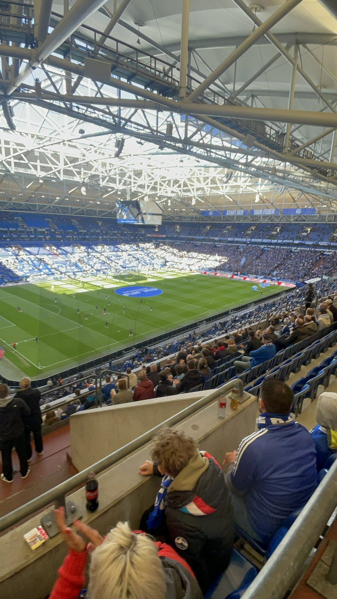 Budi alias Creative Globetrotter tweet media