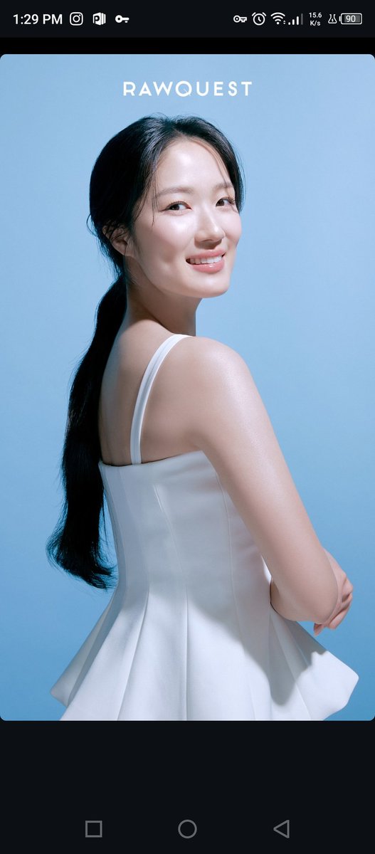 bubiebeom's tweet photo. Bajunya cantik bgt dek kayak bunga kangkung 🤍🤍
Tapi muka adek lbh cantik &amp; bersinar sekali 🤭🤭

Anak2 main pasir
Pasirnya bersih dan asri
Ini kalo aku naksir
Pasti yg antri banyak sekali
#srepet

Woy yg ngantri plg dpn &amp; tingginya kek make enggrang tuh minggir lah cepet 😠 https://t.co/yvDypmctyH