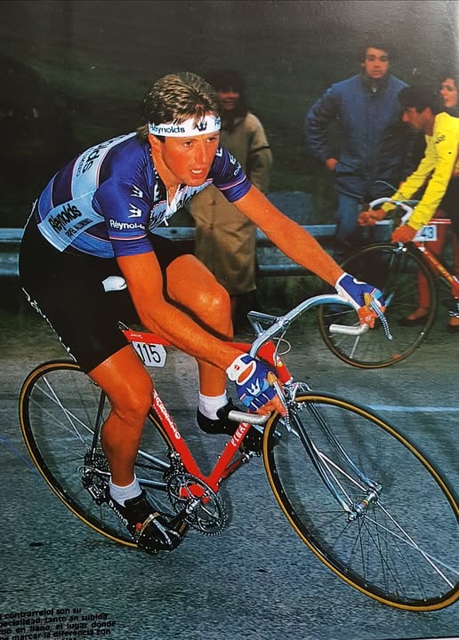 KONOBALMA's tweet photo. En esta semana que se está celebrando la @ehitzulia 2025.-, pedazo de foto en homenaje a mí ídolo JULIÁN GOROSPE, ganador 🏆 en 2️⃣ ocasiones de la VUELTA AL PAÍS VASCO.
Historia del CICLISMO VASCO
#DesdeReynolds_a_Movistar más de 4️⃣0️⃣ años #RodandoJuntos 💙 Ⓜ️ @Movistar_Team https://t.co/bHCgSVCewE