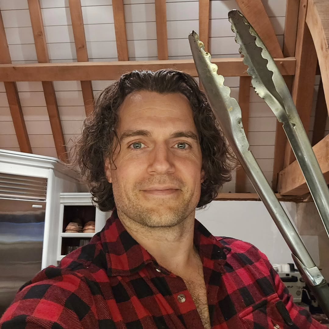 Today we have two 35-day-aged Galician Rib Eyes. Galician beef is, in my opinion, the best in the world! Incredibly deep, beefy flavour. But I digress, we also have an olive fed wagyu tenderloin which has a really interesting flavour profile. All steaks were dry brined overnight