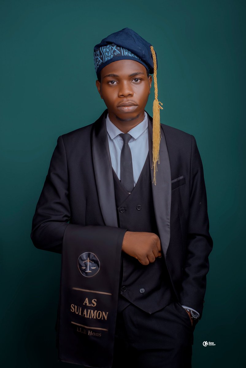 From:
🎖️ Cowbellpedia Mathematics competition 
🎖️Semi-finalist Int’l College students spelling bee comp 
To:  “uncertainty” then, and Now;
🎖️Graduating from Lasu - LLB (Uppers) 
🎖️started with 4:20 Gp - ending with 4:60 Gp
🎖️Held 10+ Leadership pos 
🎖️Earned 10+ Awrds/Cert/intern