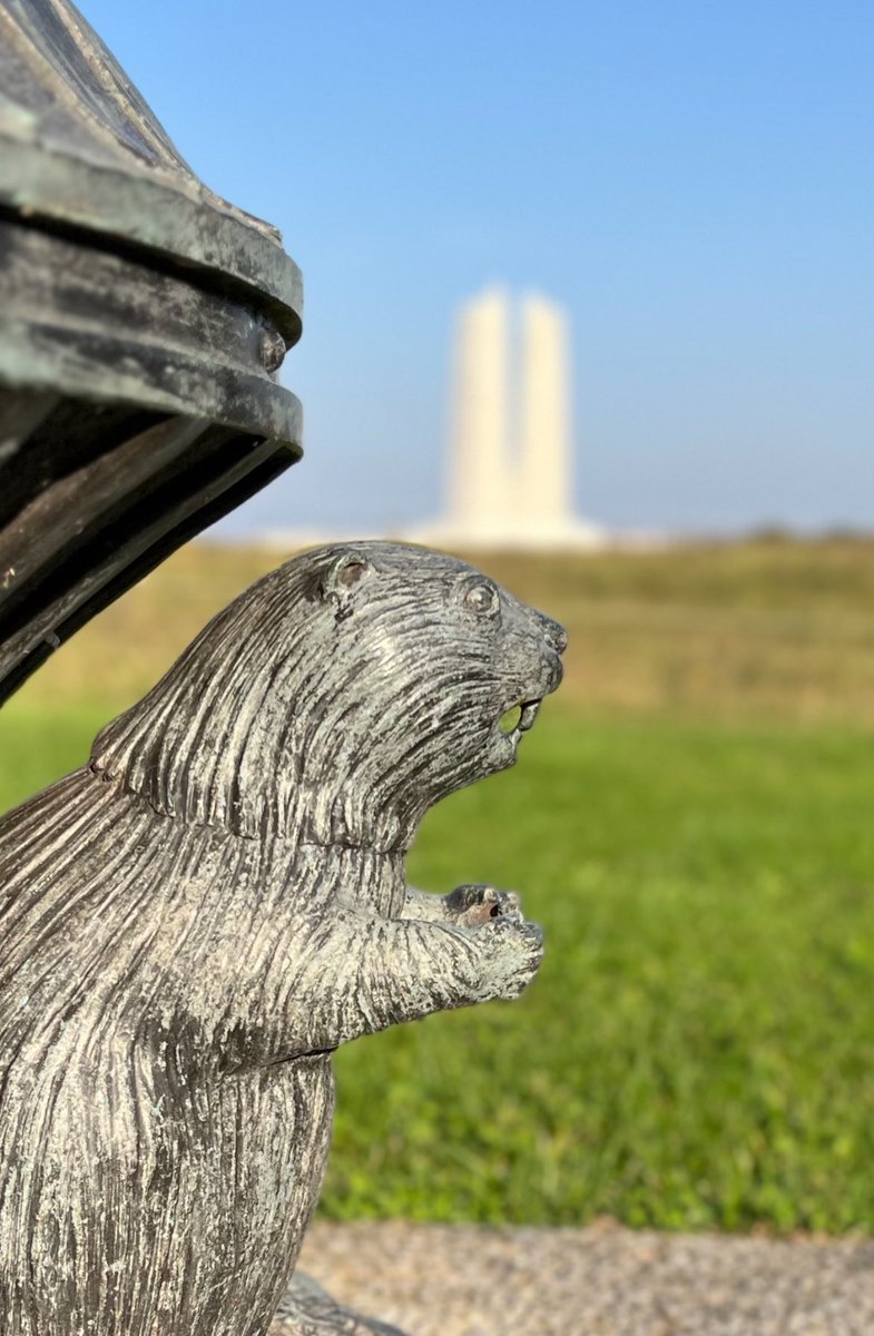 TrenchTrotter's tweet photo. I have over 350 pics of Canadas memorial at Vimy. Hard to choose some for today marking the 108th anniversary of the Canadian Corps epic battle. Just a few capturing pride and grief. https://t.co/6FaELwmVf4