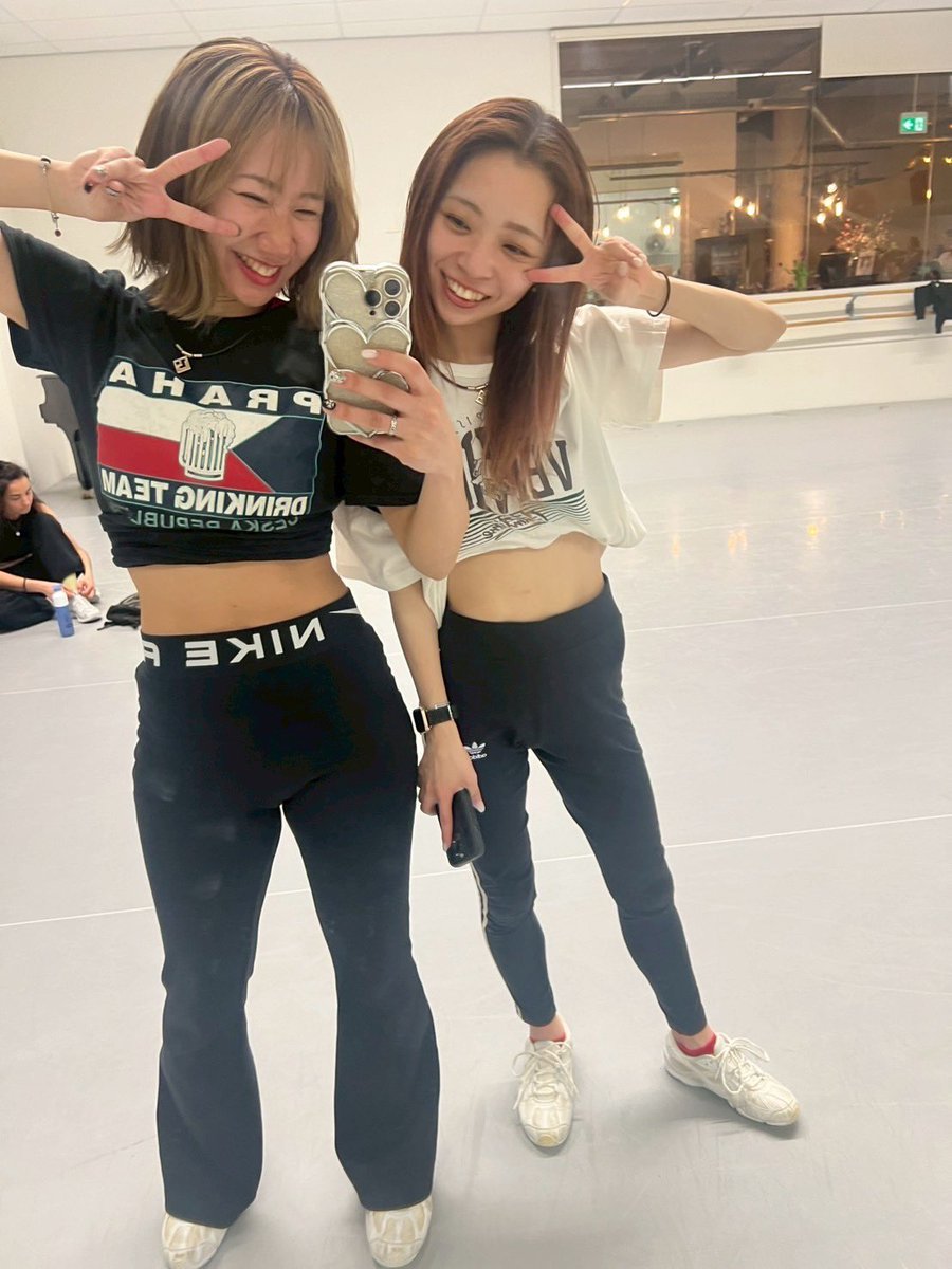cheer_914's tweet photo. Amsterdamdance centre でcommercial jazzのレッスンを受けました！！
楽しかったー！！✨

#Kaepaチアシューズ
#Kaepa
#Kaepaチア
#Kaepaチアリーダー
#Kaepa
#ケイパ
#スポーツ
#PR https://t.co/WYS9qUl8Ve