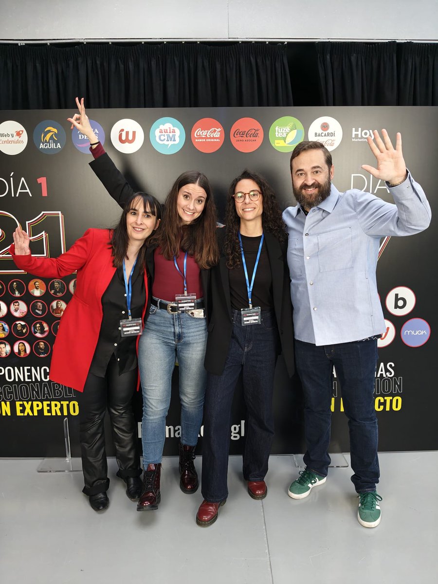 i_republica's tweet photo. Nuestra charla sobre Control Automatizado de Proyectos SEO en el #PROMarketingDay fue un éxito 🔥
Gracias a todos los que asistieron por el interés demostrado y ganas de aprender.
Seguimos compartiendo lo que mejor sabemos hacer. 👇
#SEO #MarketingDigital #InternetRepública https://t.co/hDVf7aCnLS