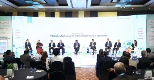 ETBFSI's tweet image. At the ETBFSI CIO Digital Conclave, BFSI tech leaders explored the role of AI, data, and regulatory frameworks in delivering a seamless customer experience. 

Watch now: bfsi.economictimes.indiatimes.com/videos/agentic…

#ETBFSICIOConclave #Banking #FinancialServices #Technology #ArtificialIntelligence