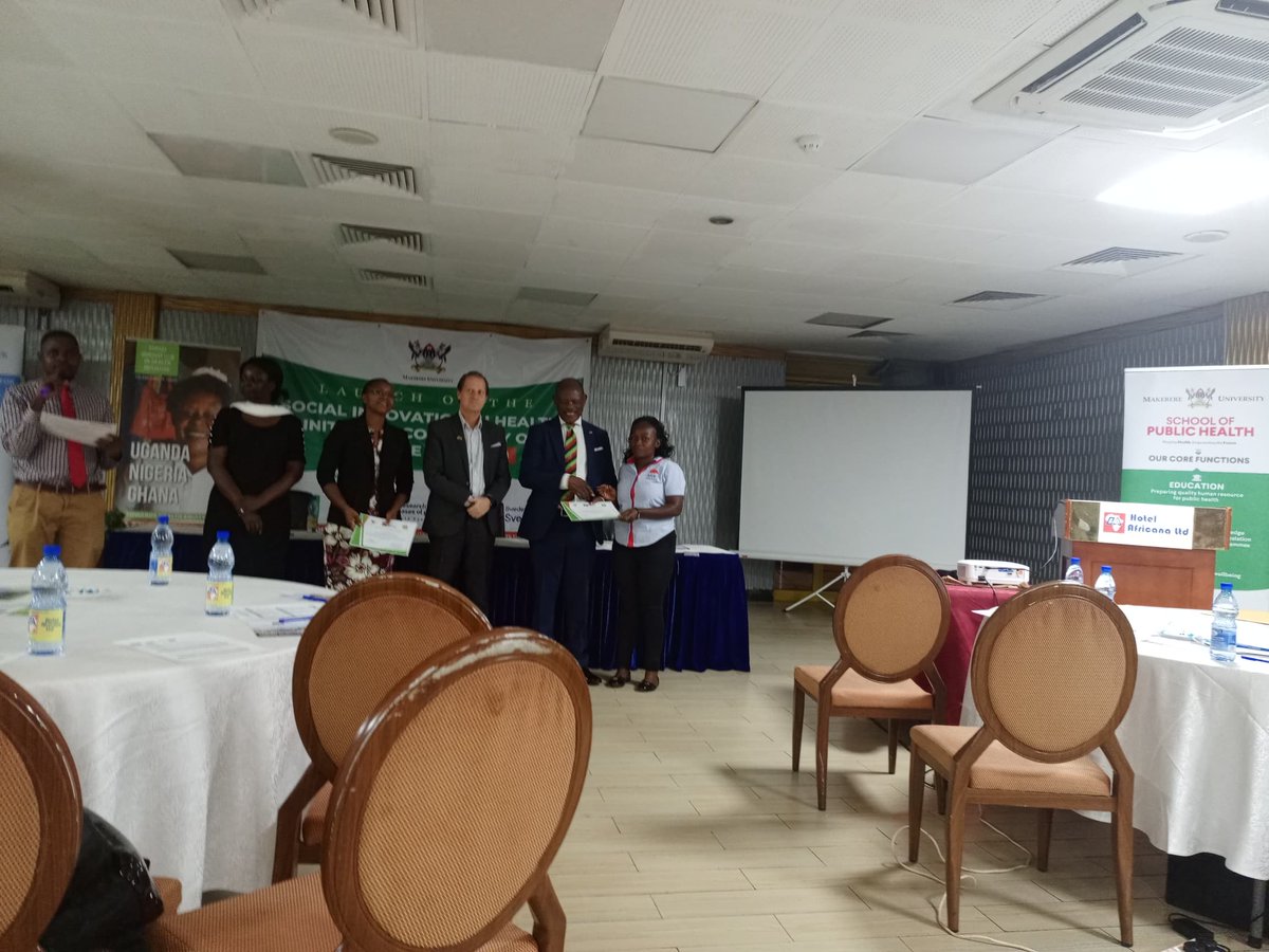 awacuganda's tweet photo. Happening:

We’re excited to be part of the ongoing National Social Innovation in Health Stakeholders' Workshop, hosted by Makerere University School of Public Health, where we are proudly showcasing our impact on health and economic resilience through the #CHLEG model.

@MakSPH @Sida
