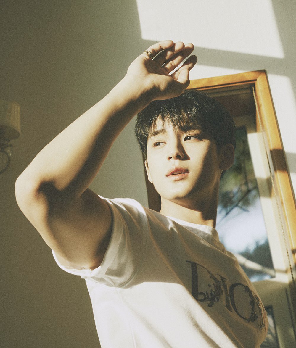 N년 전 오늘의 민규 tweet media